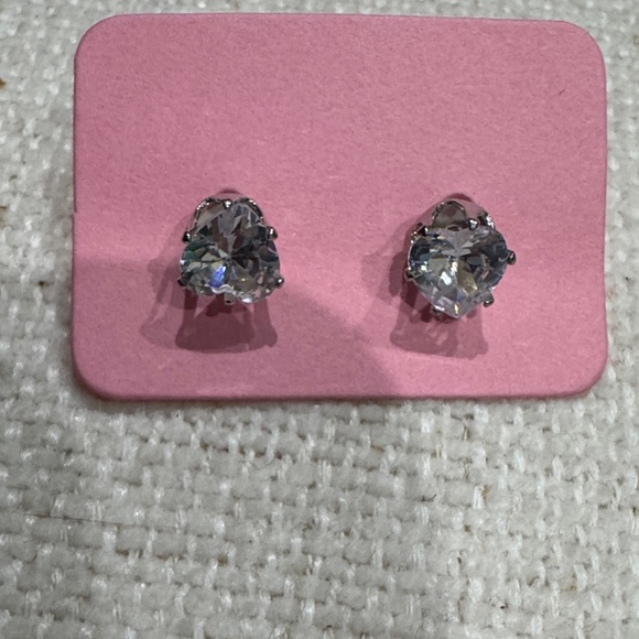 Jewelry - Elegant Silver Stud Earrings